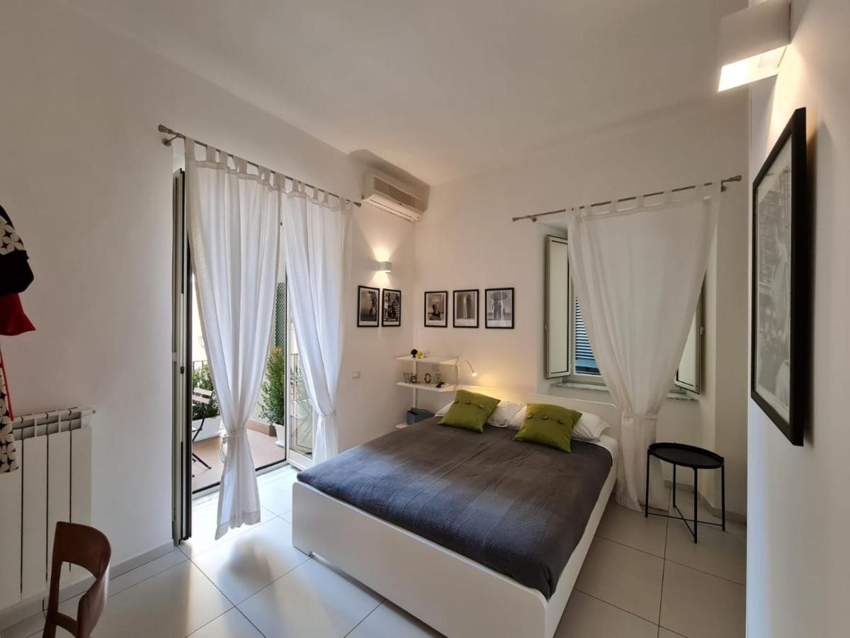 Sara Futura Hotel Salerno Buitenkant foto