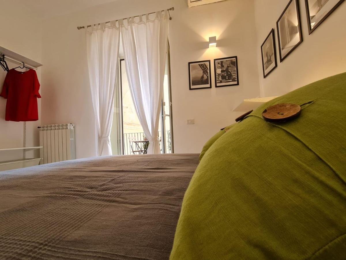 Sara Futura Hotel Salerno Buitenkant foto