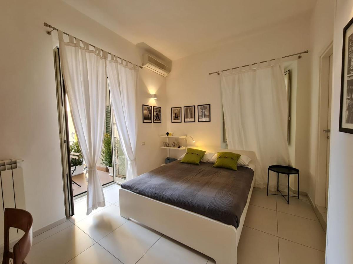 Sara Futura Hotel Salerno Buitenkant foto
